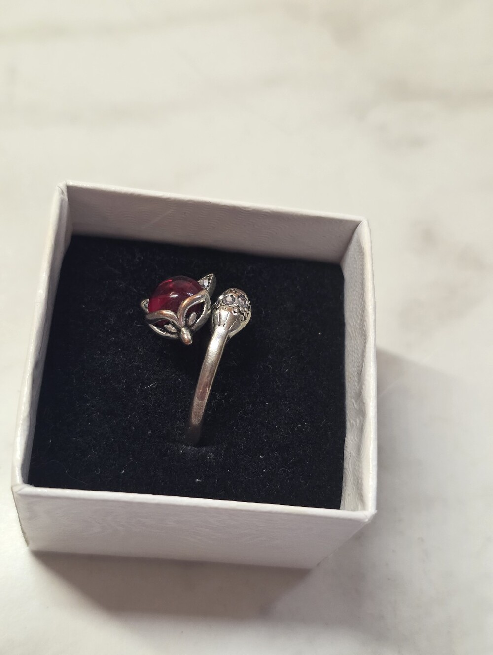 925 Silver Ring with Red Fox Gemstone Accent